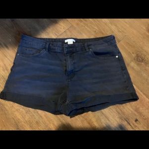 H&m Black denim shorts